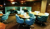 Lincoln Starlite Lounge Photo #12
