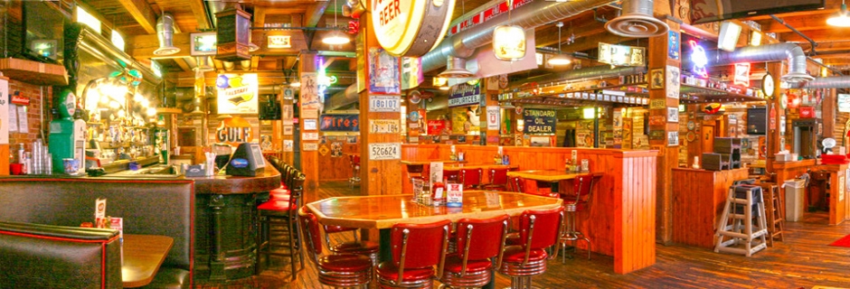Buzzard Billy’s: Bar & Grill in Lincoln, NE